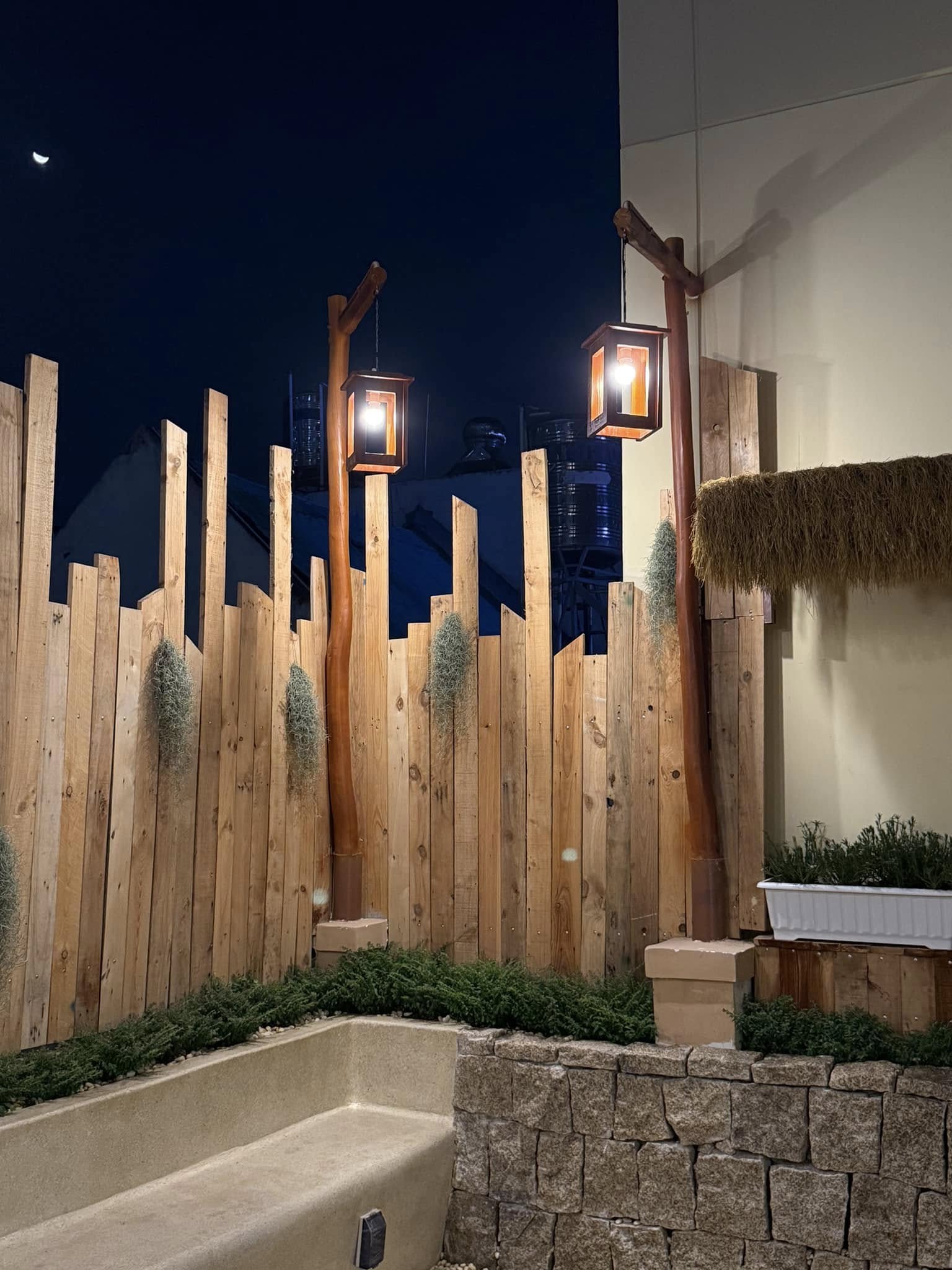 Kong's Tea Instagram